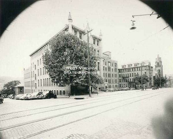 Wheeling Hospital