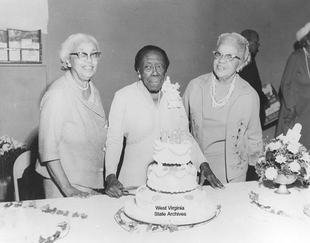 Elsie Davis, Fannie Cobb Carter, and Ruth Norman, at a celebration
honoring Carter's 100th birthday.