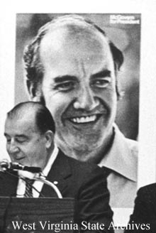 Jennings Randolph speaking at the West Virginia State Democratic
Convention on August 19, 1972. A poster of George McGovern is on the wall behind
him.